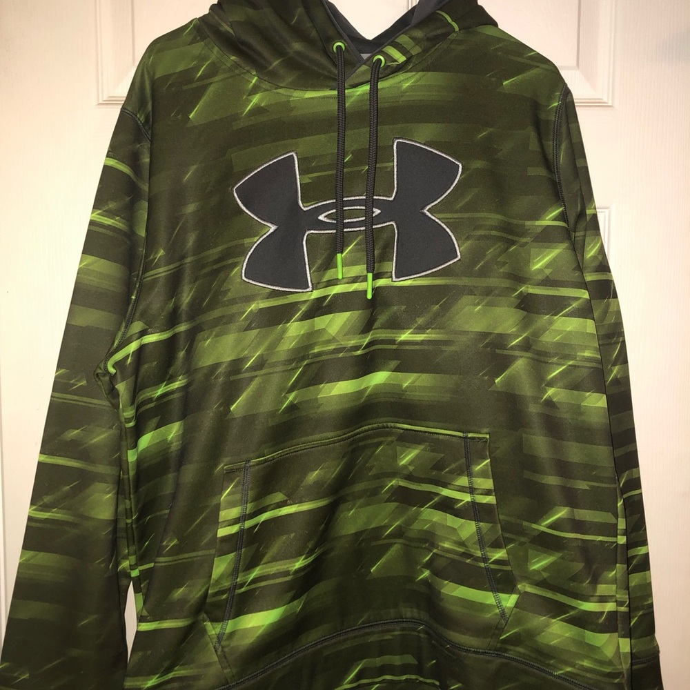 Under armor sweatshirt